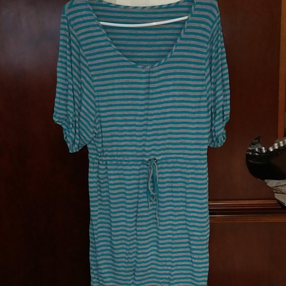 Ladies dress